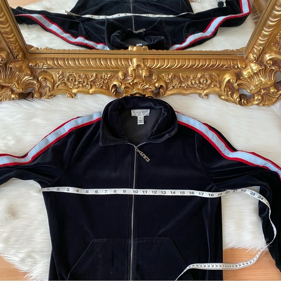 St John Sport Tracksuit - Picture 7 of 16